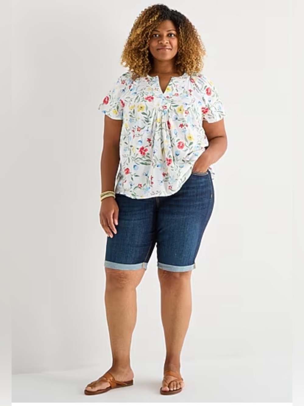 🆕St. John's Bay Womens 11" Plus Bermuda Short